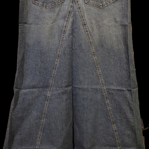 Jean skirt - Picture 1 of 4